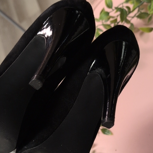 Style & Co. Women's Elegant Black Heels - Picture 5 of 8